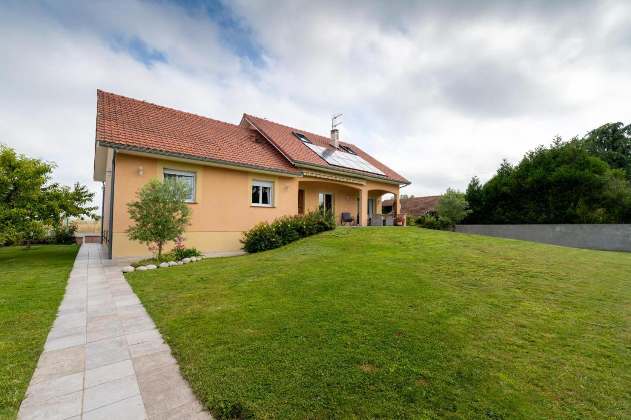 Chambre Privee De 12M² Dans Une Maison Toute Equipee Aureilhan  Kültér fotó